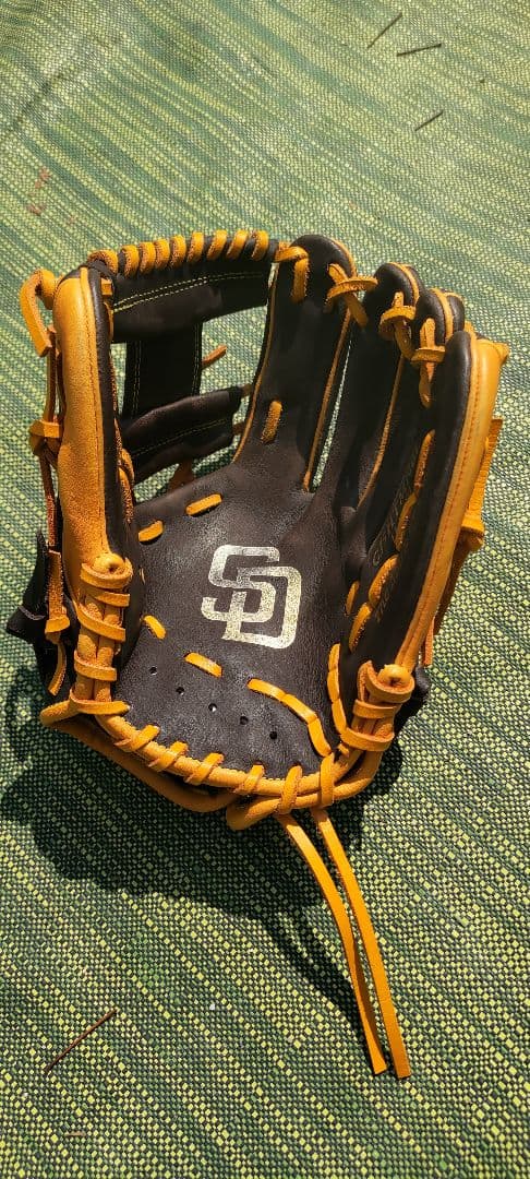 ローリングス 軟式グローブジュニア オールラウンド