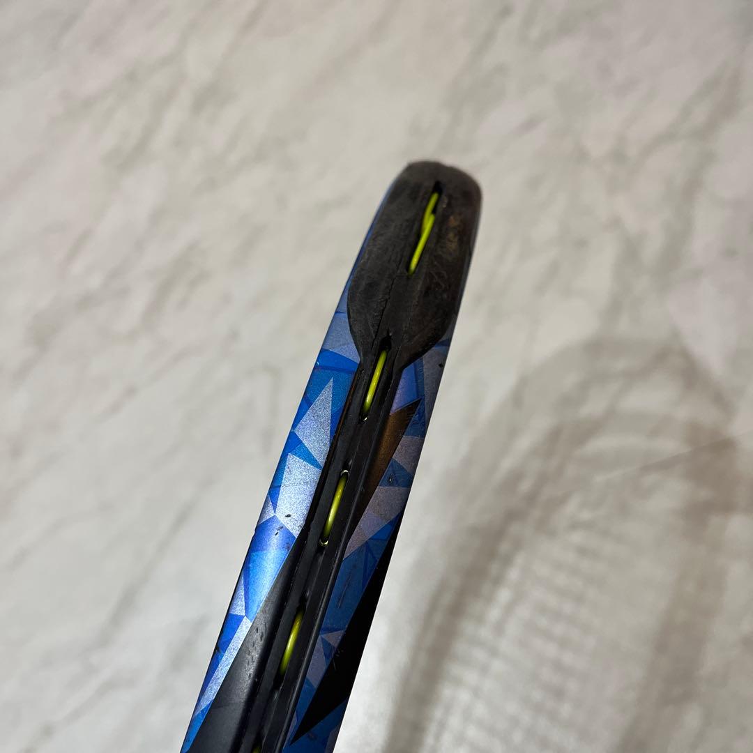 YONEX EZONE イーゾーン100 テニスラケット　2019年 モデル