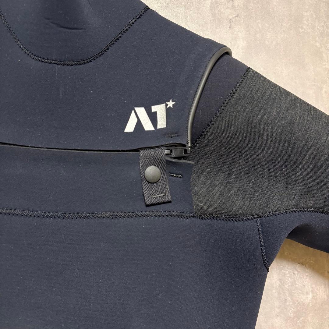 AIRTIGHT エアータイト　ウェットスーツ　XL