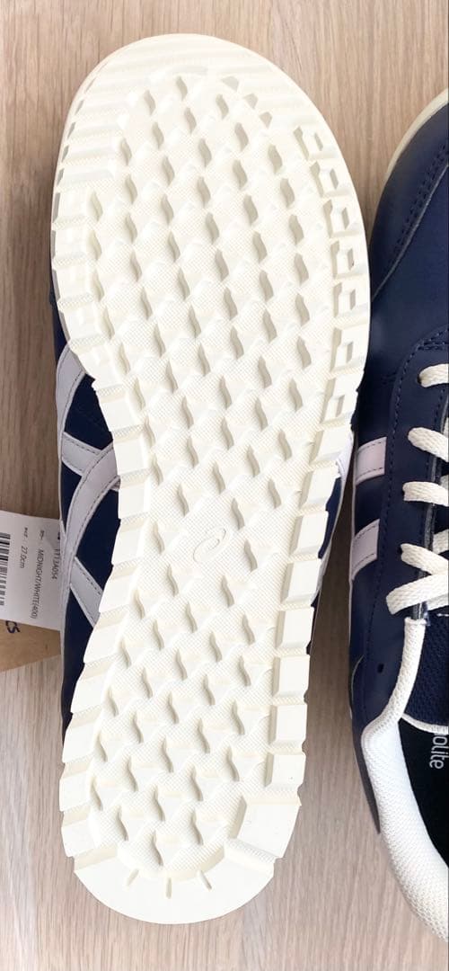 新品 アシックス asics ゴルフシューズ スパイクレス 27cm