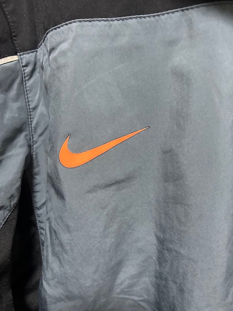 NIKE NFTB 上下