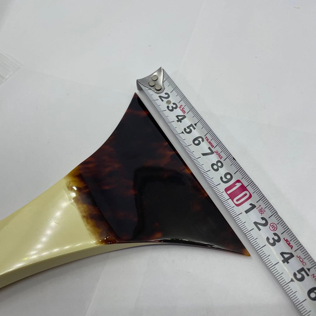 ヴィンテージ  天然素材　鼈甲　バチ　重さ約　225g　#726