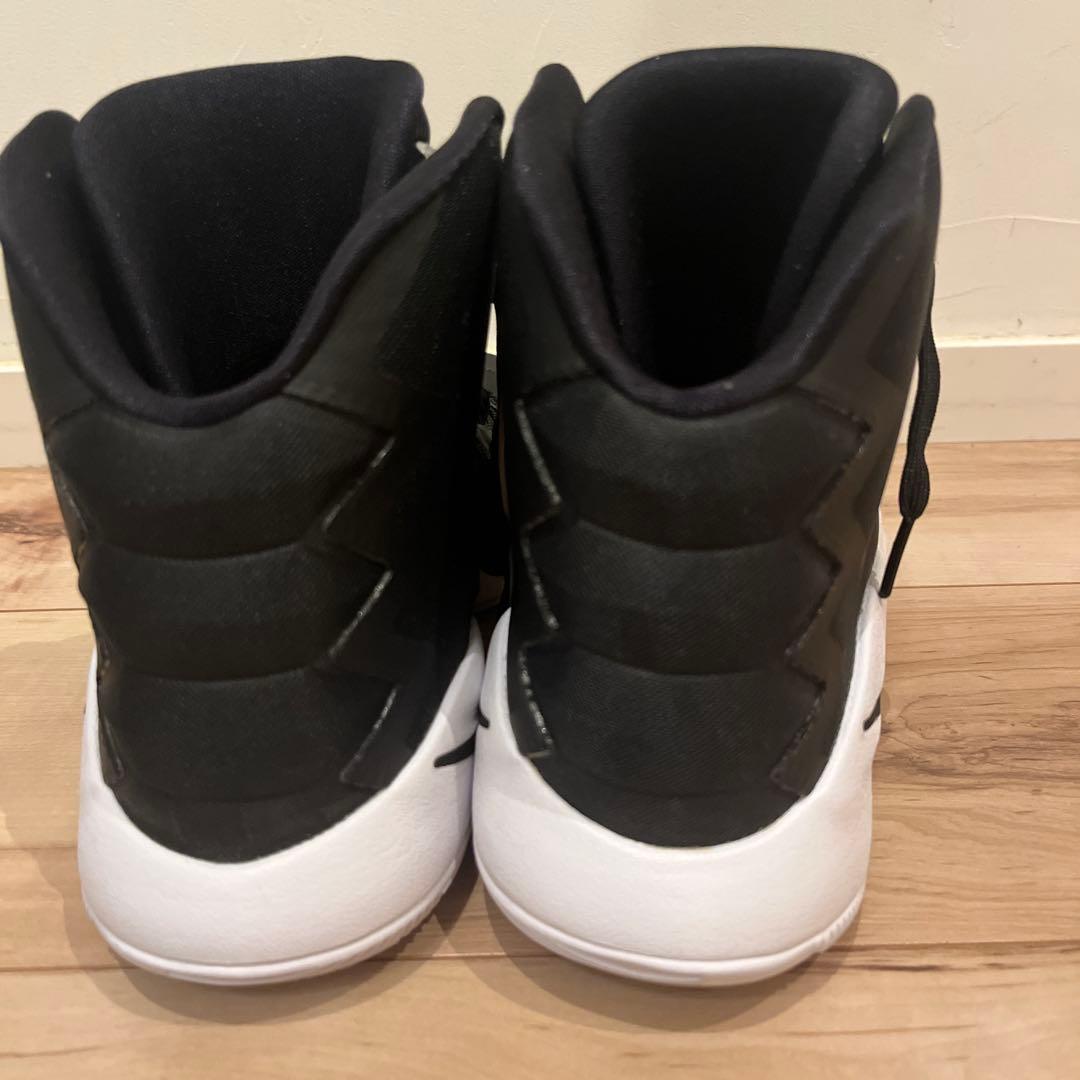 Nike Hyperdunk ブラック/ホワイト 新品未使用