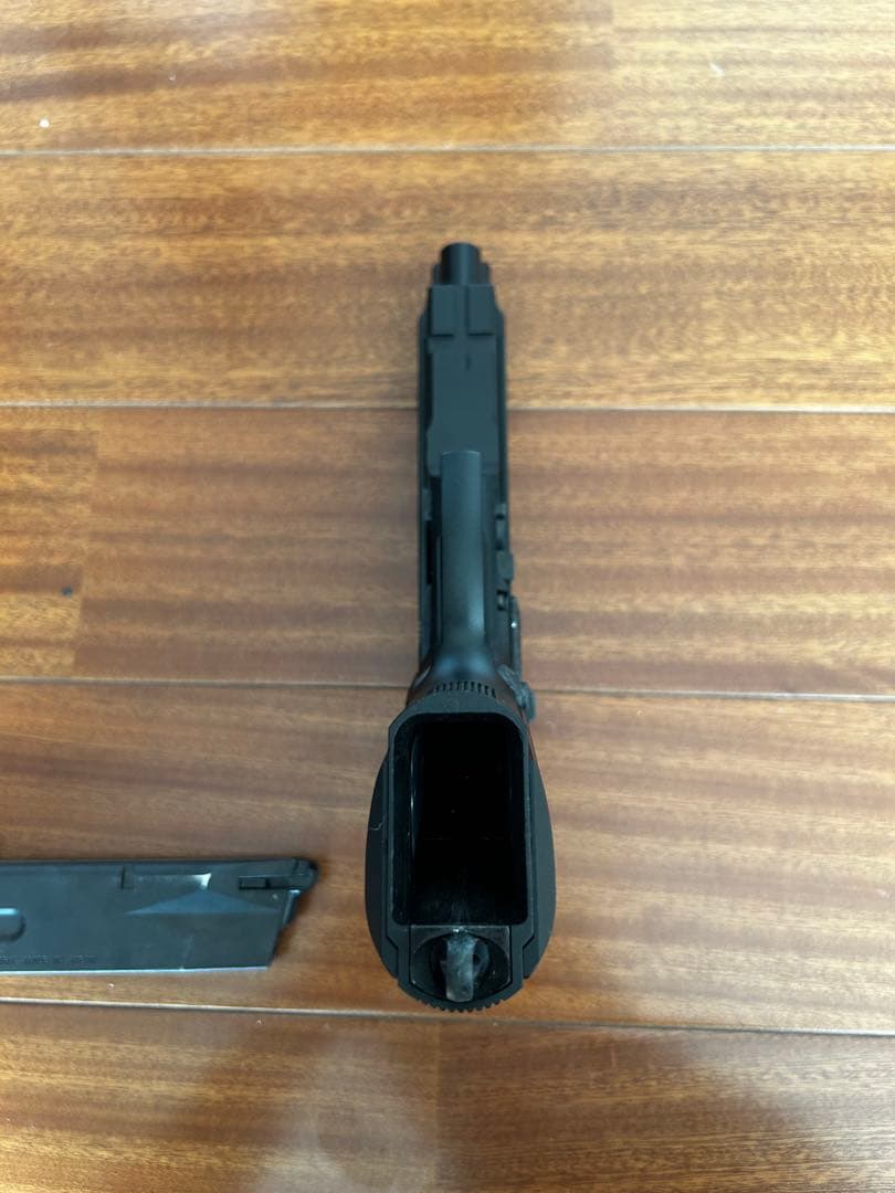 【東京マルイ】M9A1 ガスブローバックハンドガン（ガス付・動作確認済）