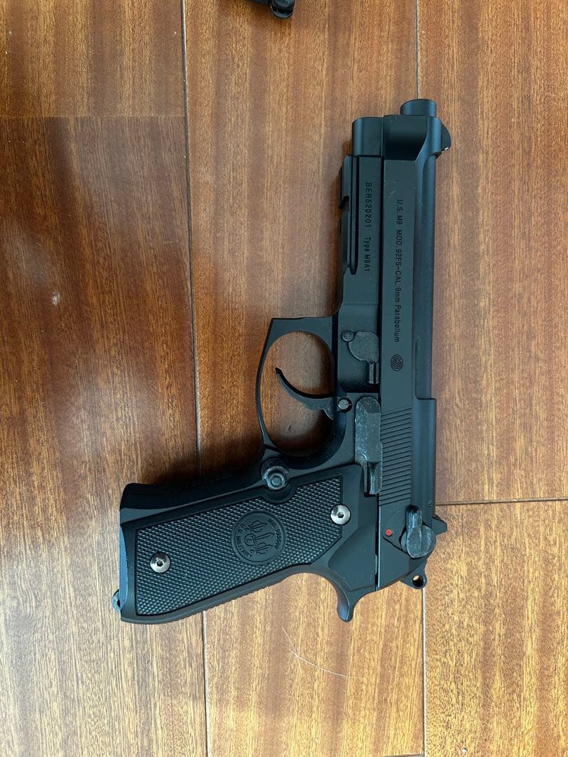 【東京マルイ】M9A1 ガスブローバックハンドガン（ガス付・動作確認済）