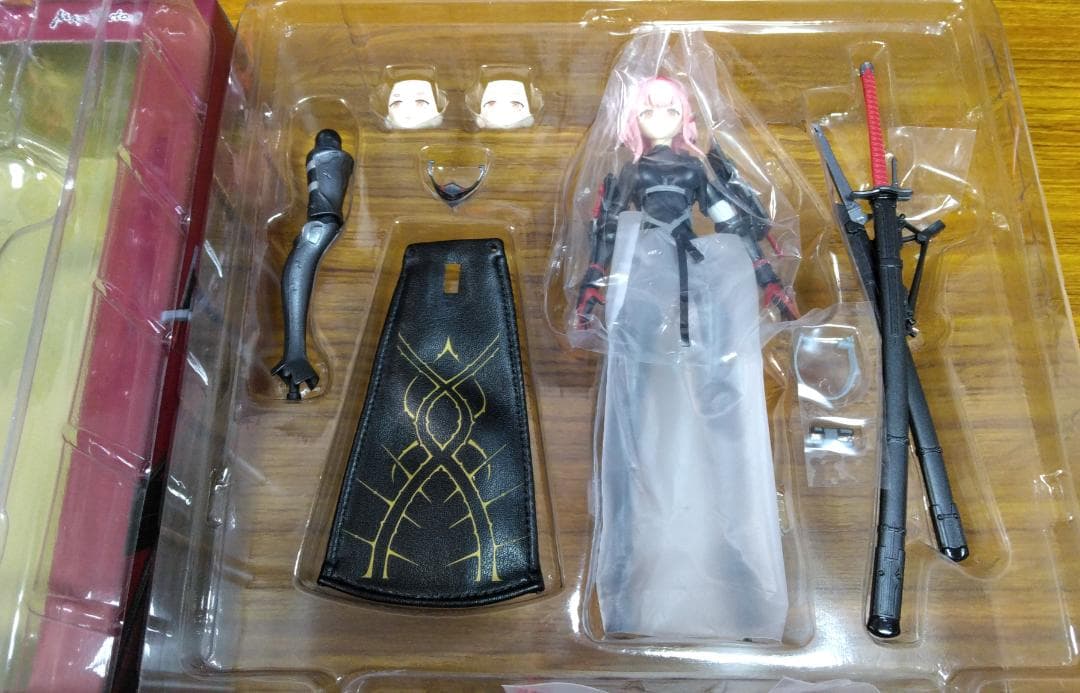 figma FALSLANDER SAMURAI 開封品