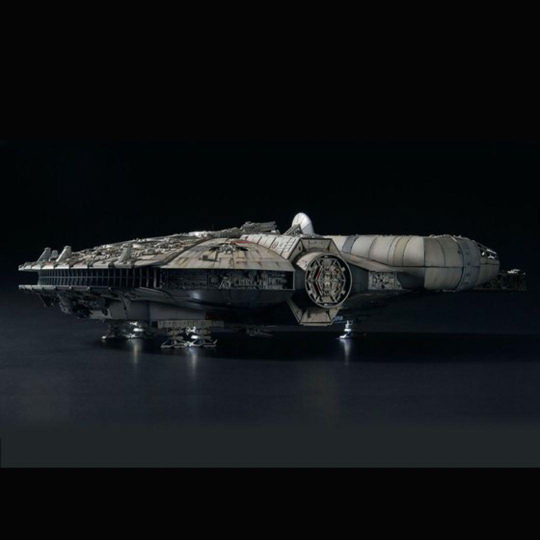 【新品・未開封品】1/72 PERFECT GRADE ミレニアム ファルコン