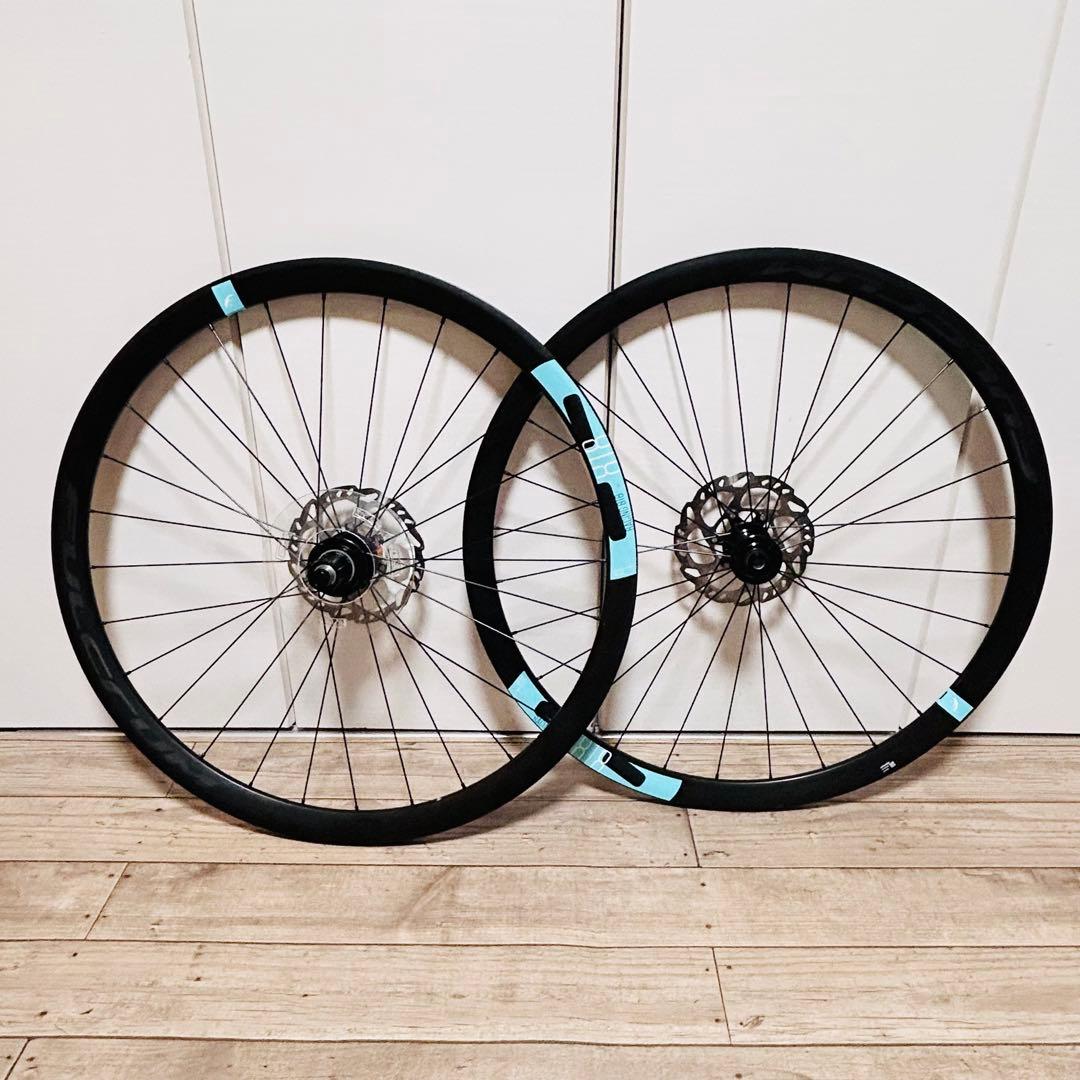 【限定色】Fulcrum Racing818DB、シマノ SM-RT70