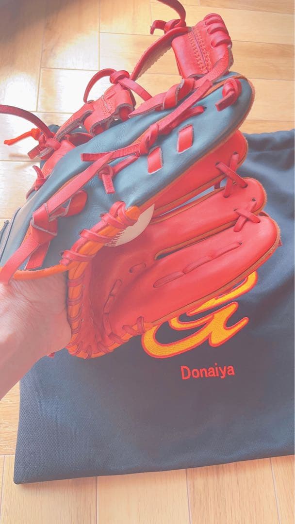 Donnai 軟式グローブ 赤/ネイビー
