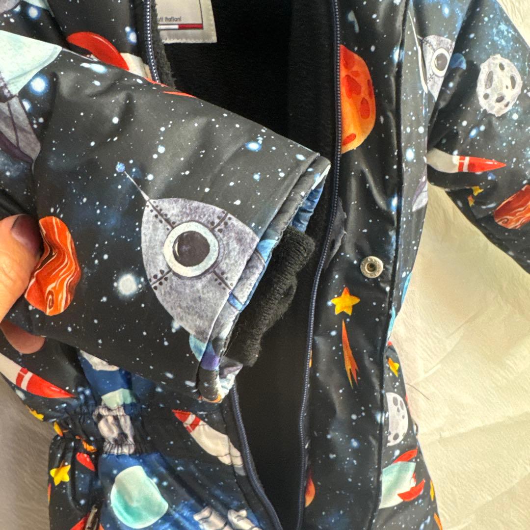pilguni 宇宙デザインのダウンコート　スキーウェア 110センチ