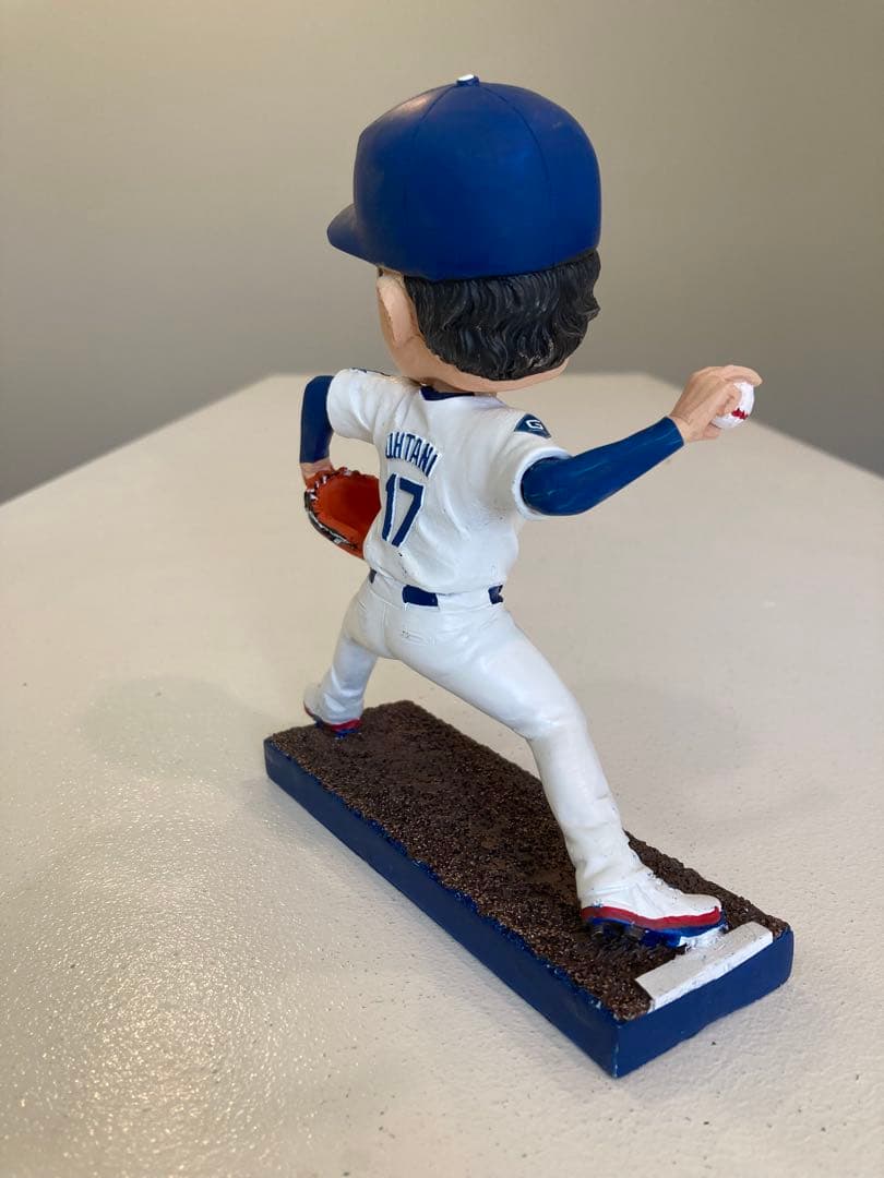 大谷翔平ボブルヘッド(ピッチング)その2 球場配布パンフレット付き