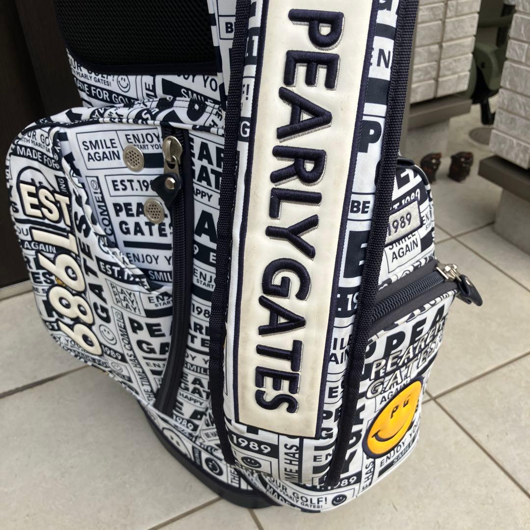 パーリーゲイツ　NEWS PAPER柄　スタンド式キャディバッグ