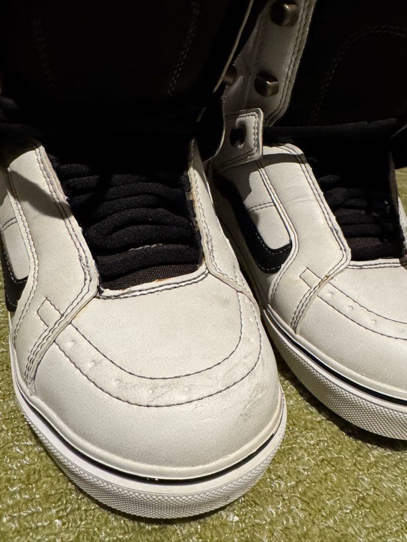 え*つ様 VANS スノーボードブーツ HI-STANDARD OGホワイト 2