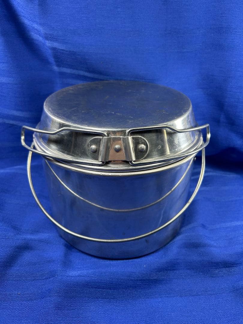 中古品イギリス　メーカーホットン社ブルドッグ　ビリー缶大中小型アルミ製3個セット