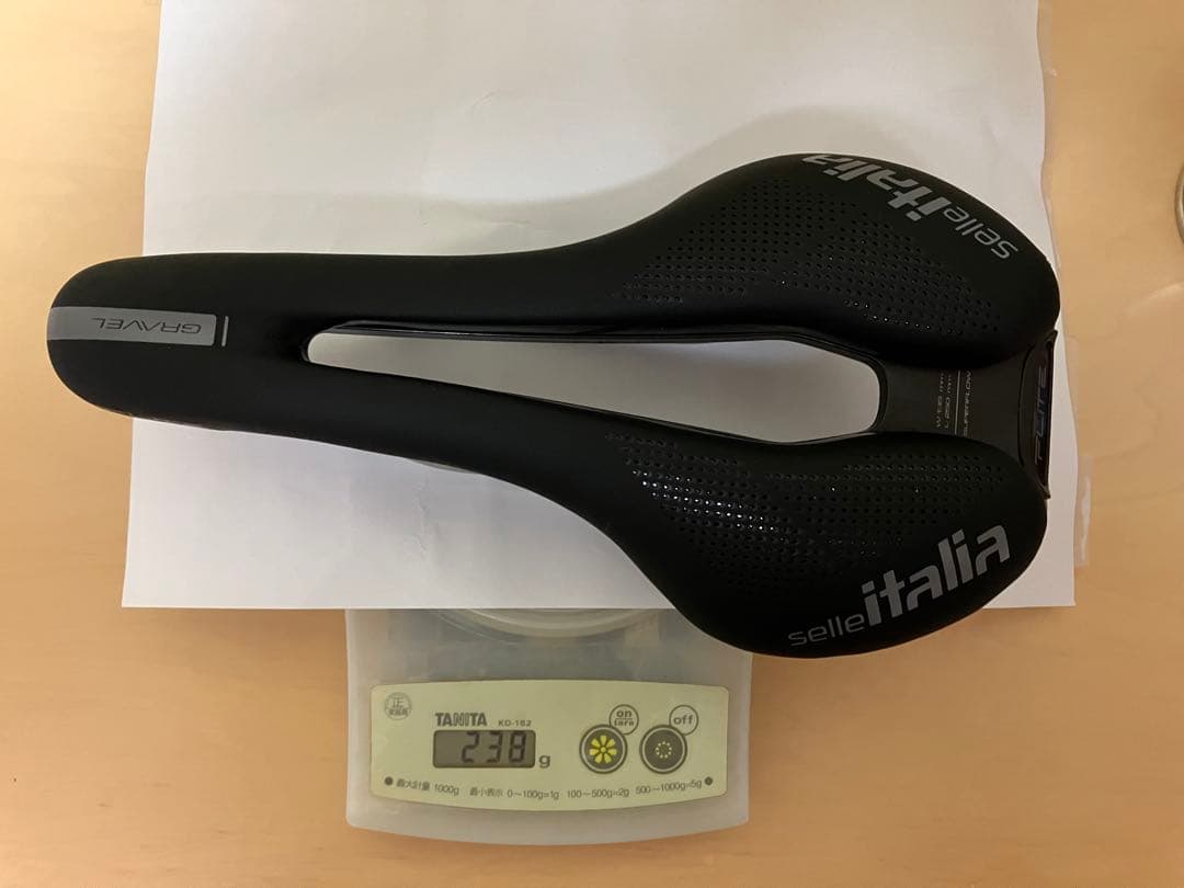 セライタリア Flite Boost Gravel Ti316 S.flow
