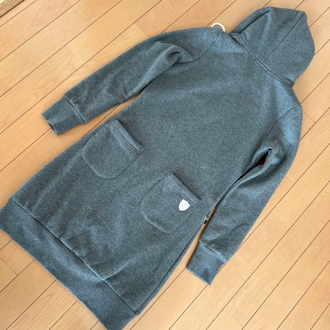 美品 エフィカス　ゴルフウェア 裏起毛フーデットワンピース Mサイズ