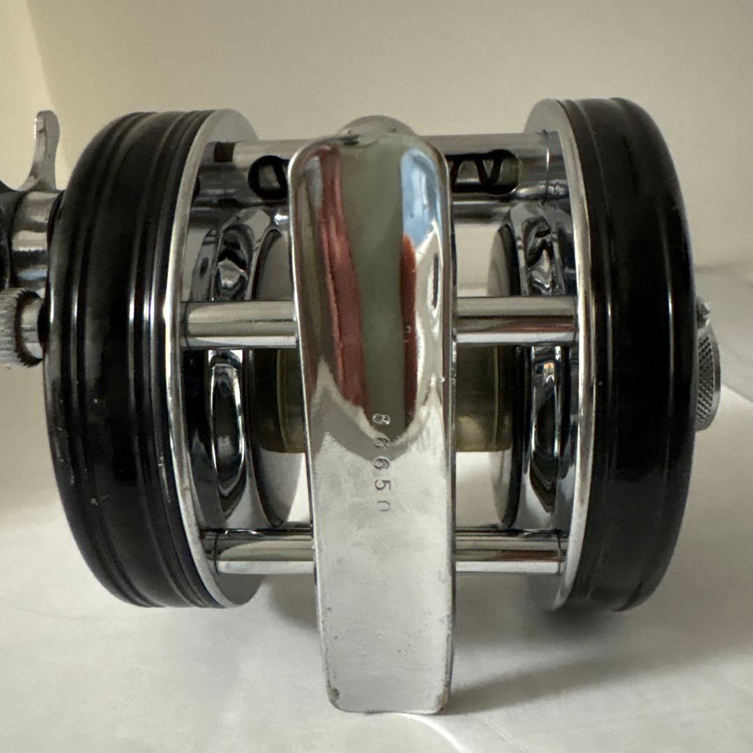 Ambassadeur 5000C ベイトリール