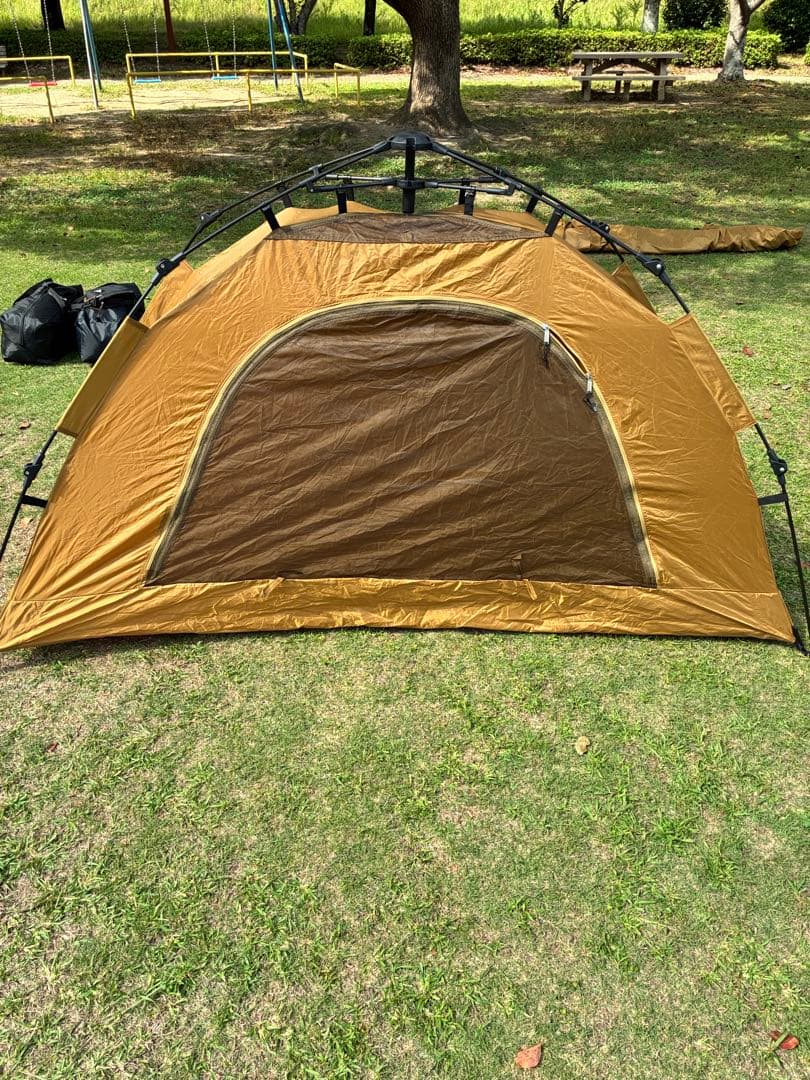 Coleman インスタントアップドームS ベージュ