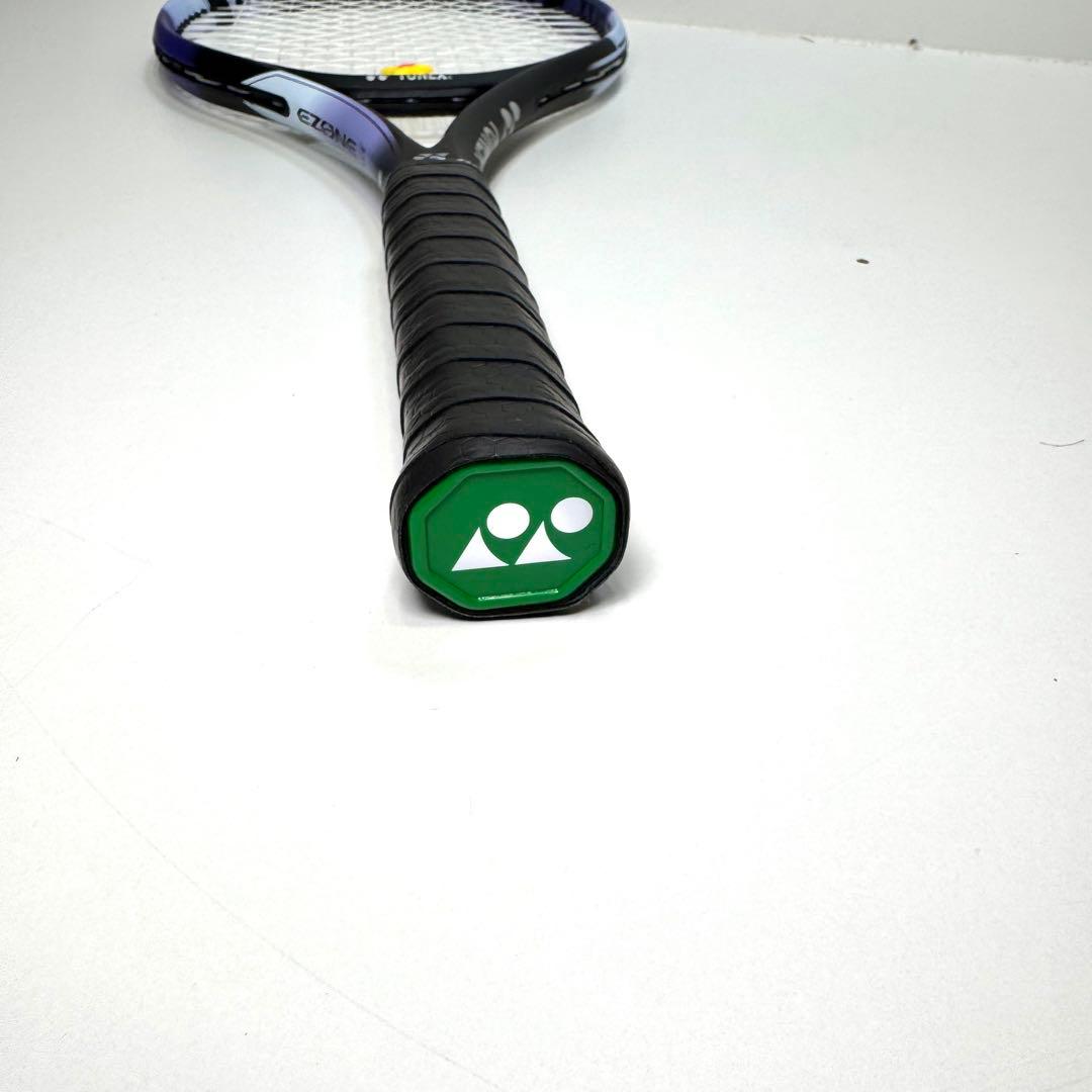 極美品　YONEX 硬式テニスラケット EZONE ACE 102 G2