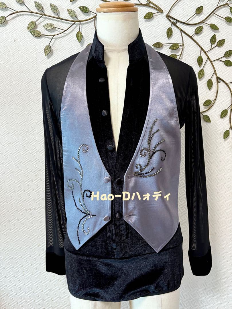 新品★社交ダンス★ラテン★ベスト★シルバーグレー★サテン★ストーンあり★L