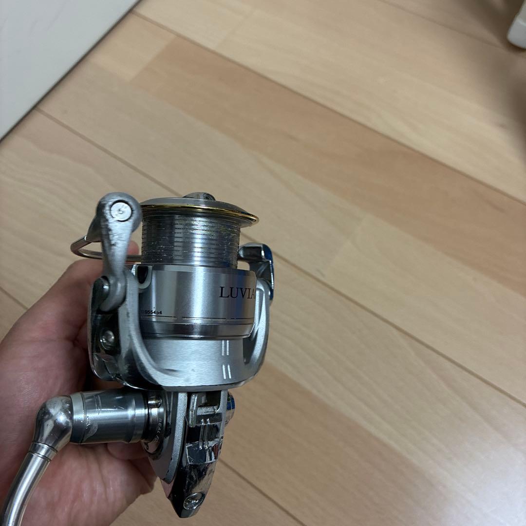 Daiwa LUVIAS 2500 スピニングリール