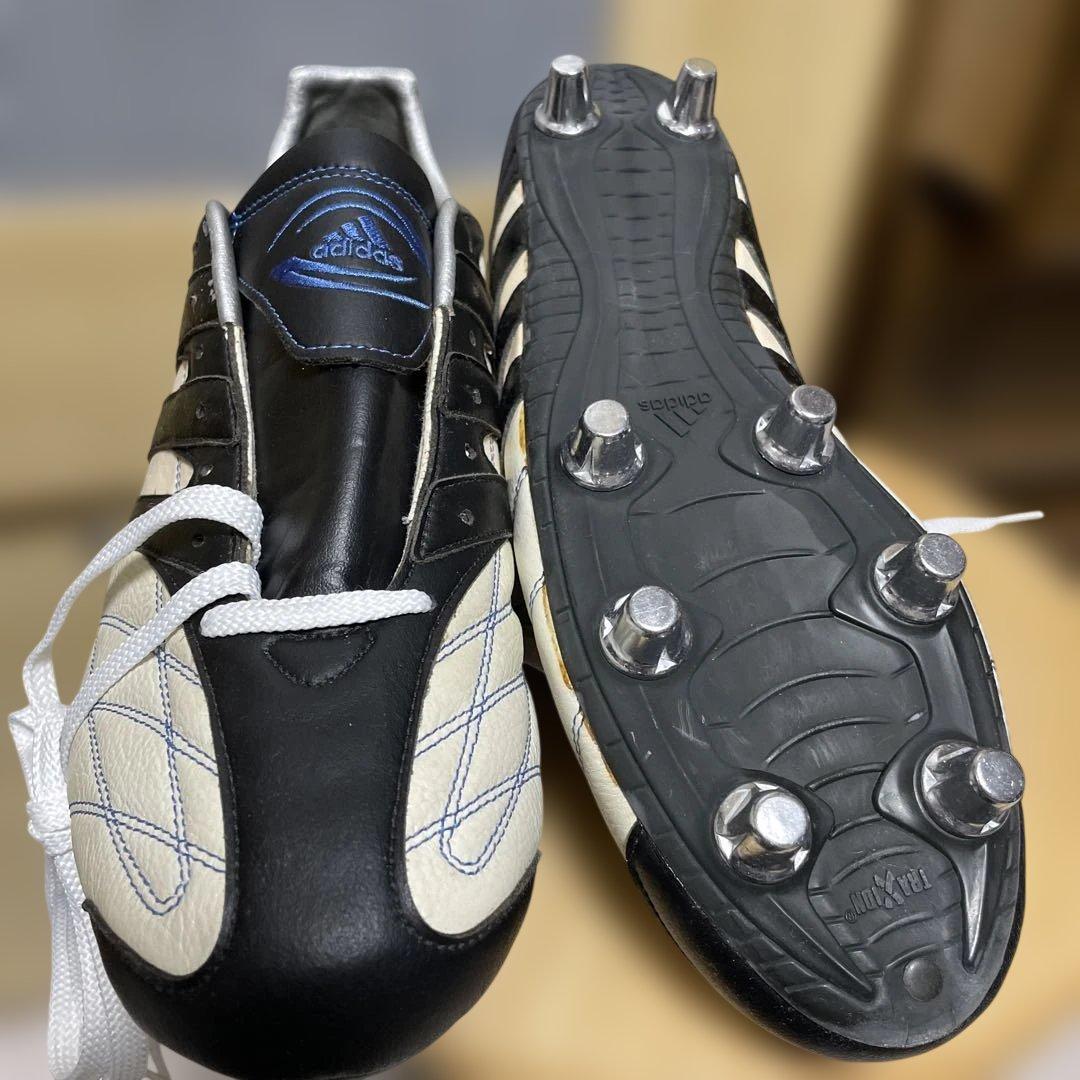 adidas ラグビーシューズ 黒/白