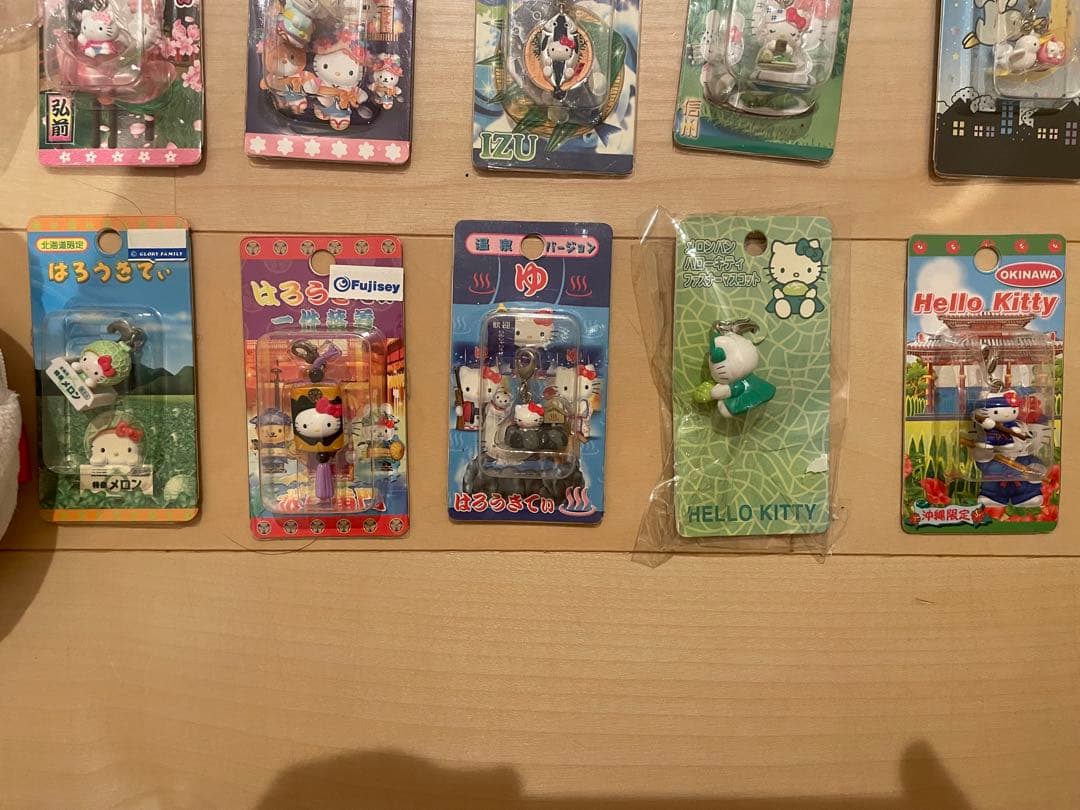 ハローキティ コラボぬいぐるみ　ポーチ　ファスナーマスコット　まとめ売り