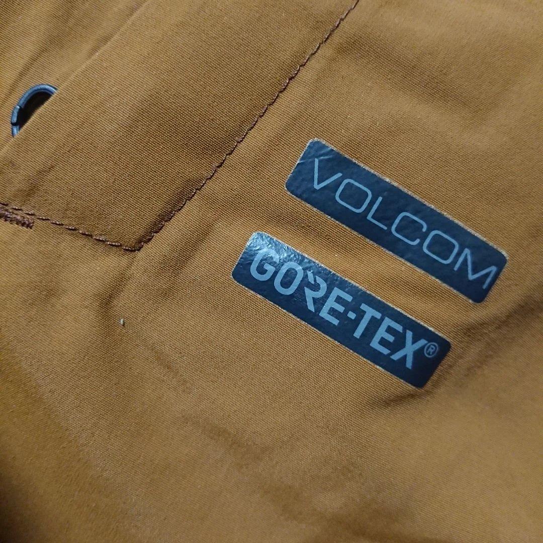 送料無料【VOLCOM】GORE-TEX キャメルスノボパンツ L