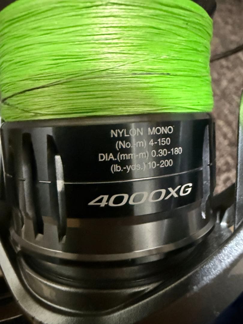 SHIMANO 4000XG リール ナイロンライン対応