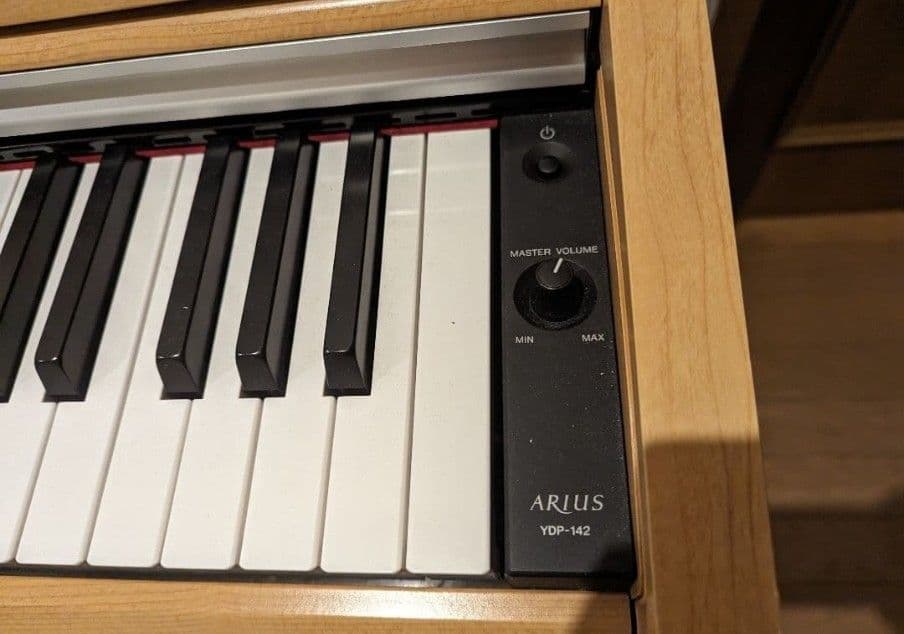【らりゆじゅ様】YAMAHA YDP-142 C 椅子別売 セット購入のみ