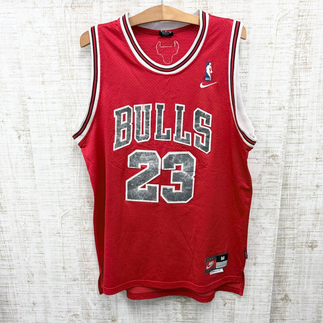 KP54《NBA》ナイキ　ゲームシャツ　シカゴブルズ　マイケルジョーダン23