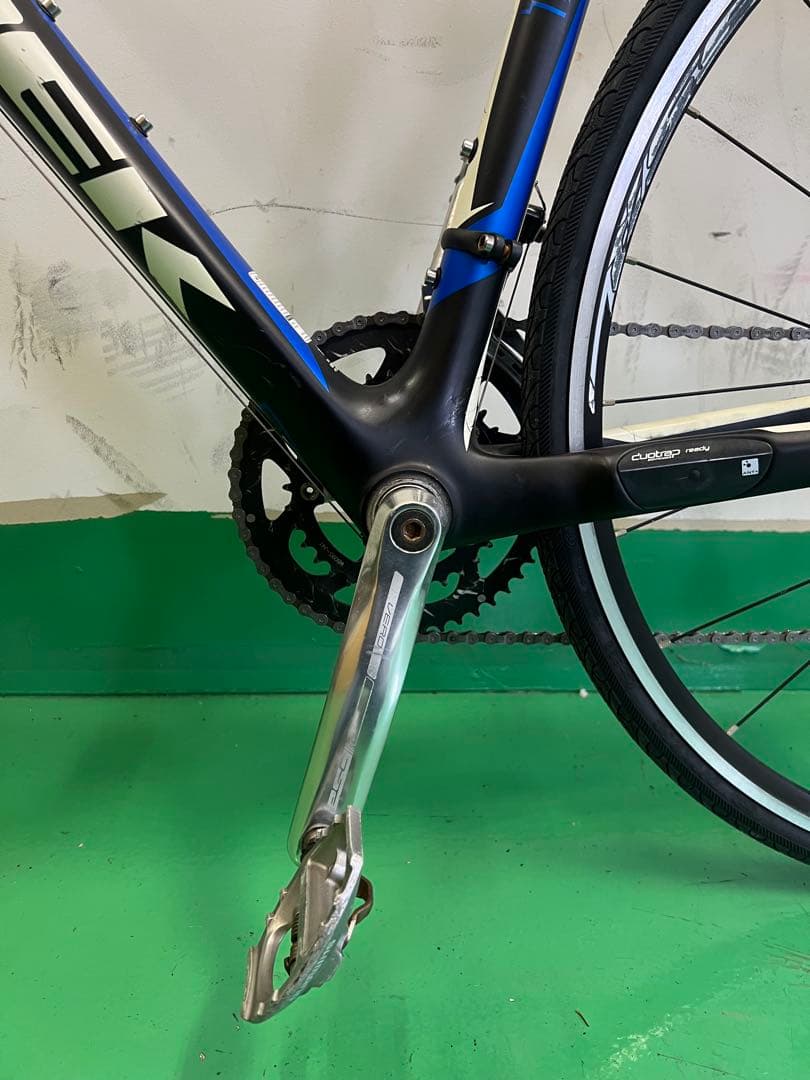 ロードバイク　TREK MADONE トレック　マドン　カーボン