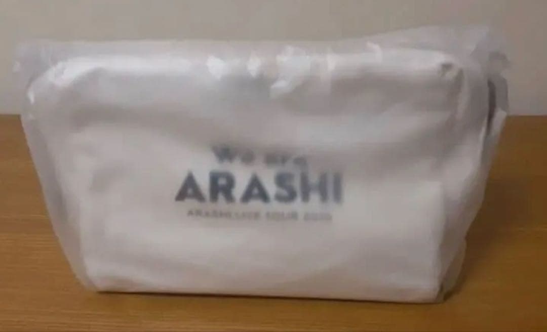 ARASHI ポーチ　ホワイト&リバーシブル