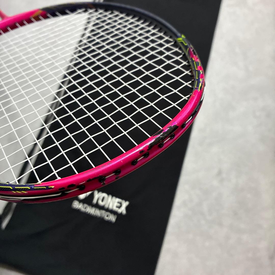 YONEX Voltric Z force 2 4U5 バドミントンラケット