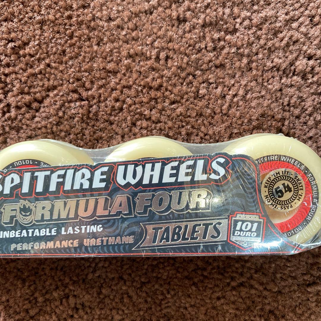 Spitfire フォーマル4タブレット54mm101a スケボーウィール