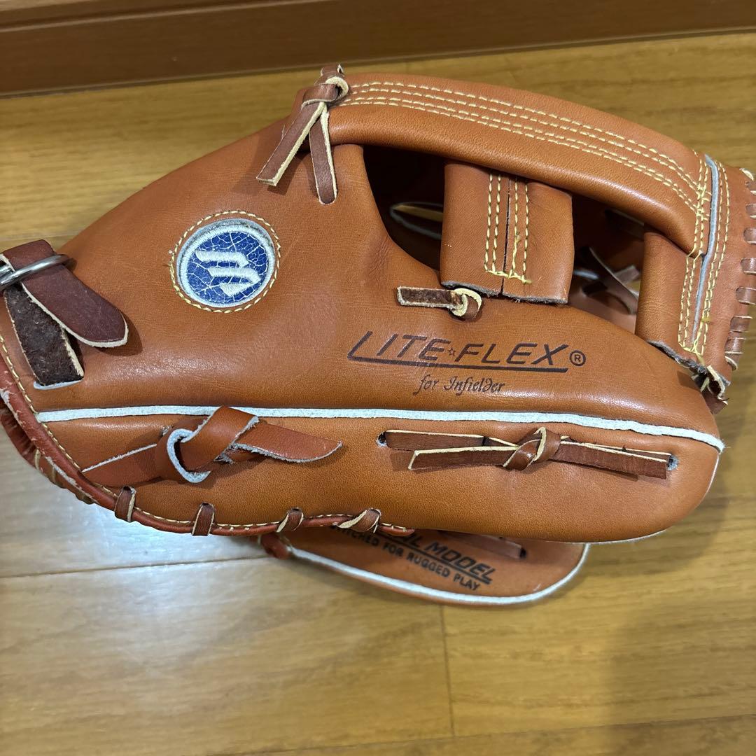 Mizuno World Win LITE-FLEX軟式グローブ内野手右投げ美品