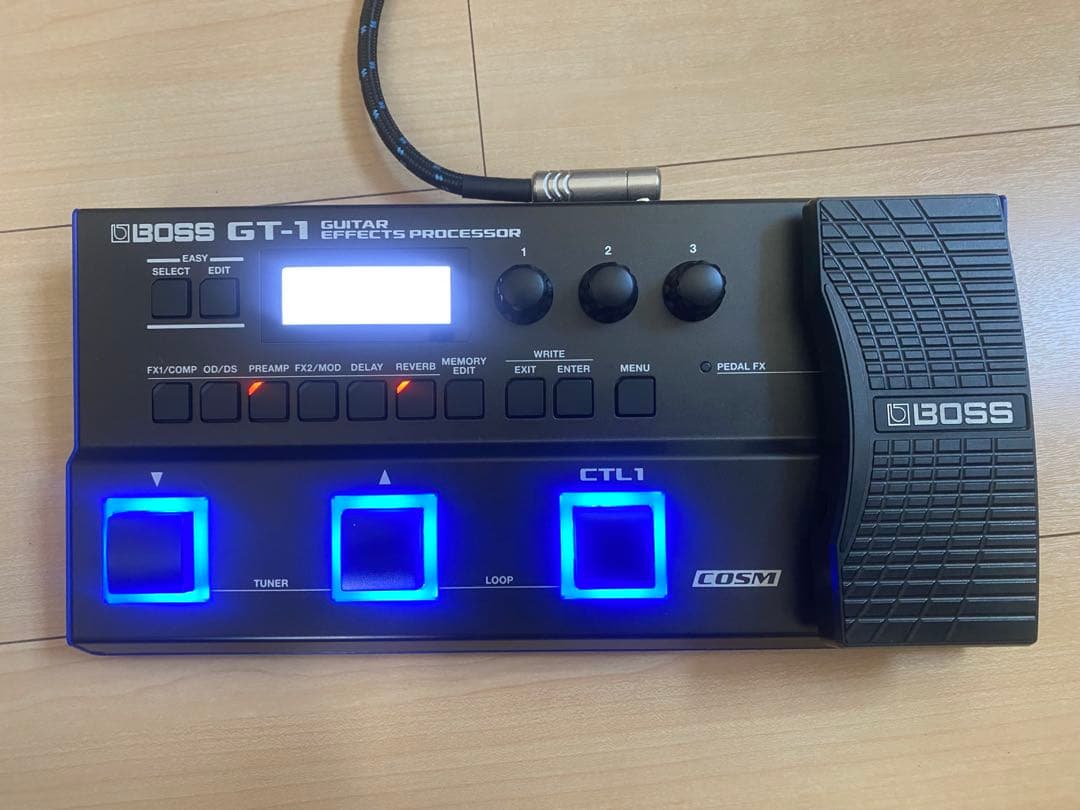 BOSS GT-1ギターエフェクター＋BOSS GT-1の教科書＋ソフトケース