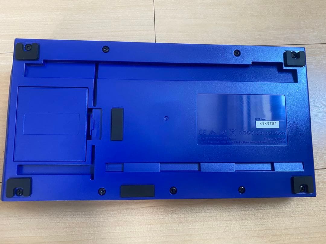 BOSS GT-1ギターエフェクター＋BOSS GT-1の教科書＋ソフトケース