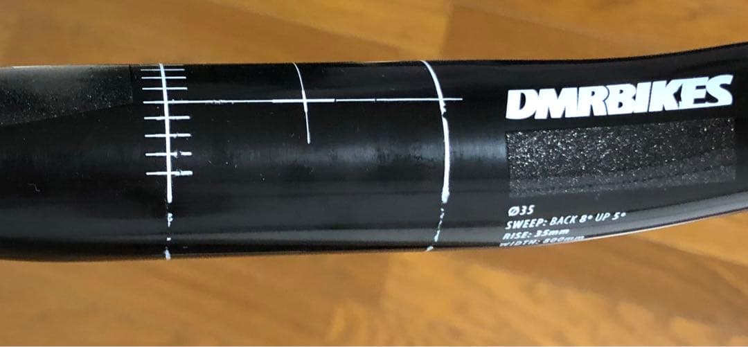 DMR BIKES WINGBAR MK4 35mmライザーバー