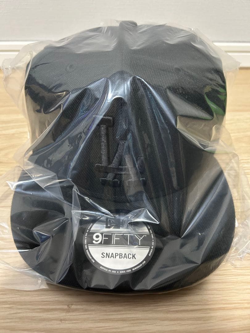 未開封新品】ドジャース　キャップ　ニューエラ　フリーサイズ　黒×黒　希少カラー