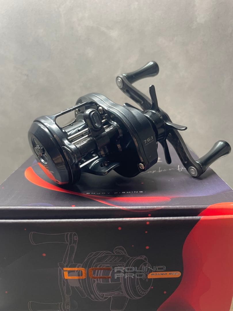 DC搭載 Seasar dc round pro ベイトフィネス　ベイトリール