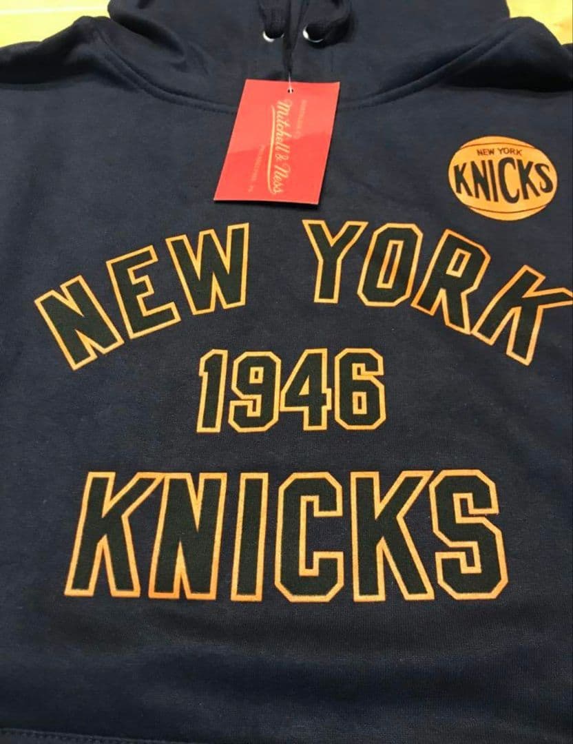 セール　NBA ニューヨークニックス　NY パーカー　バスケ　ジョーダン　八村塁