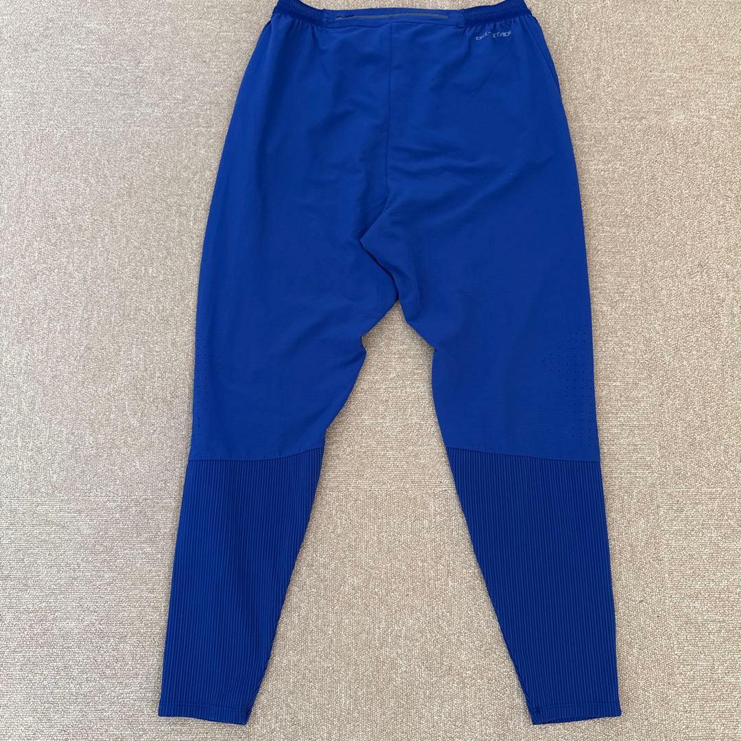 NIKE エアロスイフト　ロングパンツ　青　Mサイズ