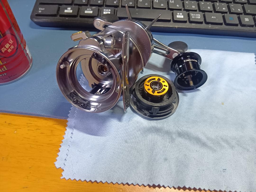 DK100 ベイトリール 　実釣未使用