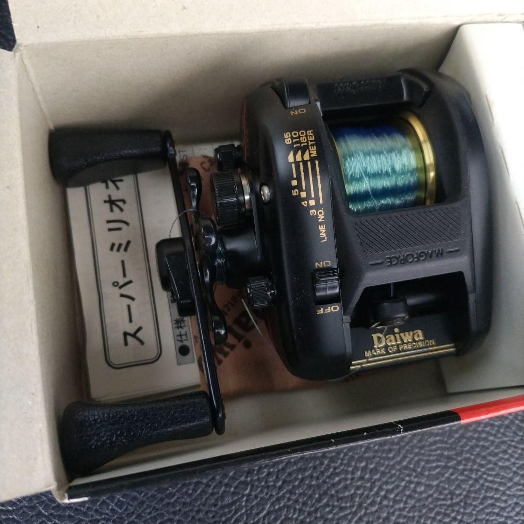 Daiwa ベイトリール ST-10　スーパー ミリオネア　 右巻き 3台セット