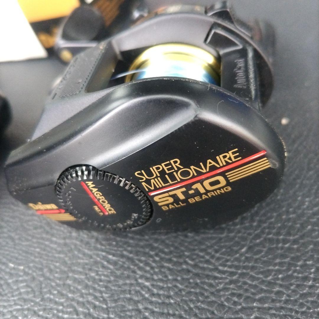 Daiwa ベイトリール ST-10　スーパー ミリオネア　 右巻き 3台セット