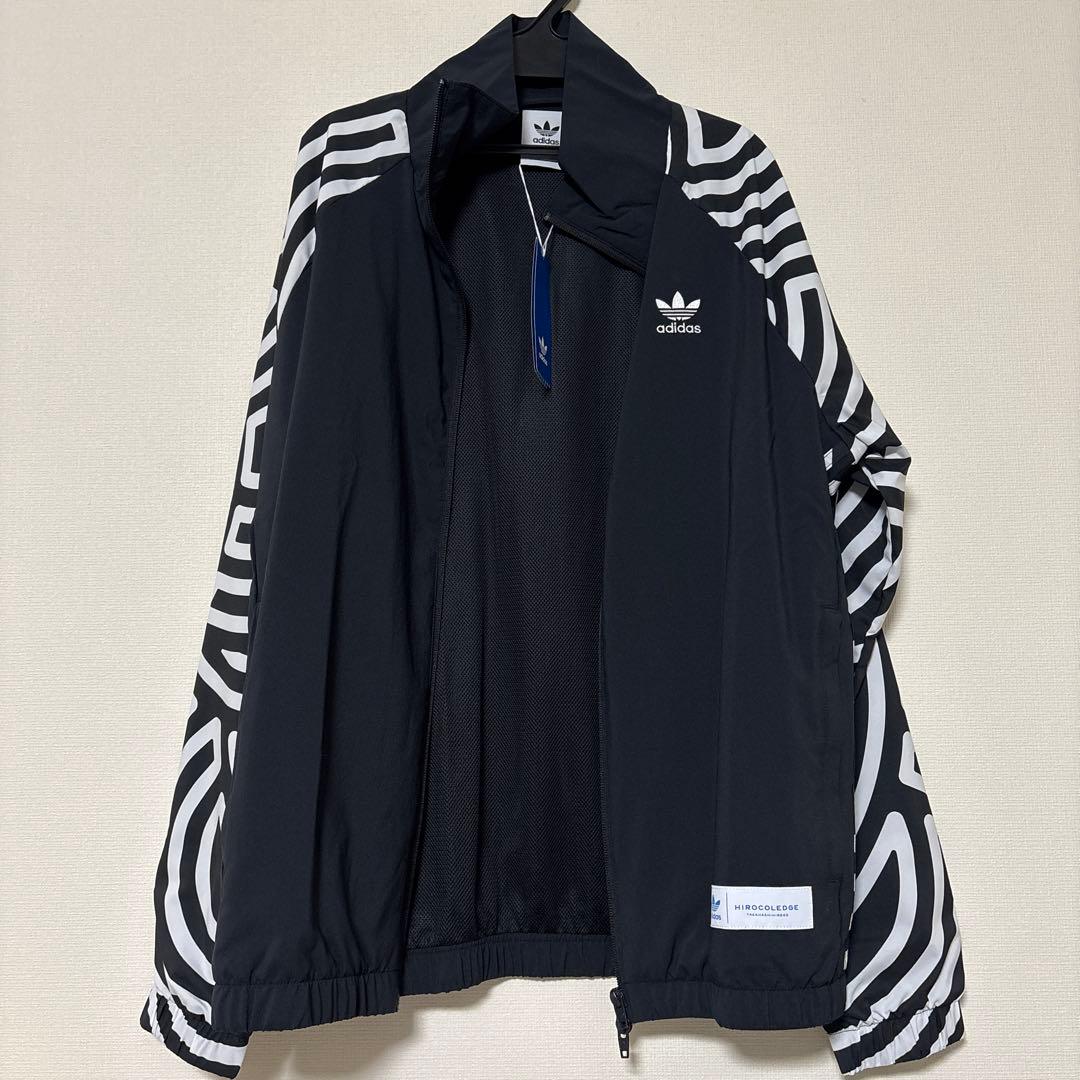 adidasトラックジャージ　S 新品タグ付