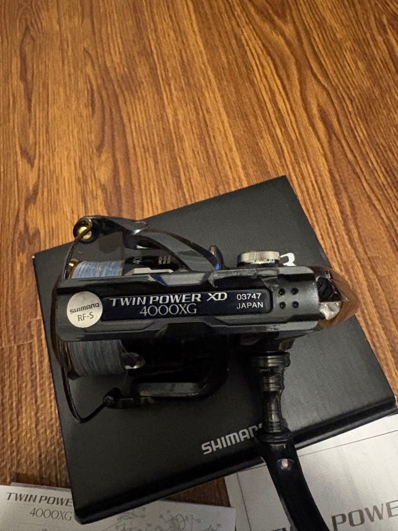 SHIMANO TWIN POWER ４０００XG プレゼント付き