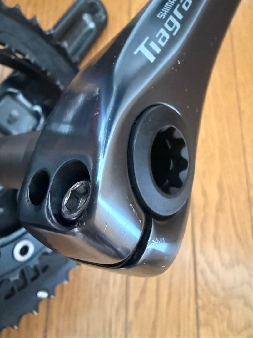 ShimanoTiagraクランクセットFC-4700 50/34T165mm