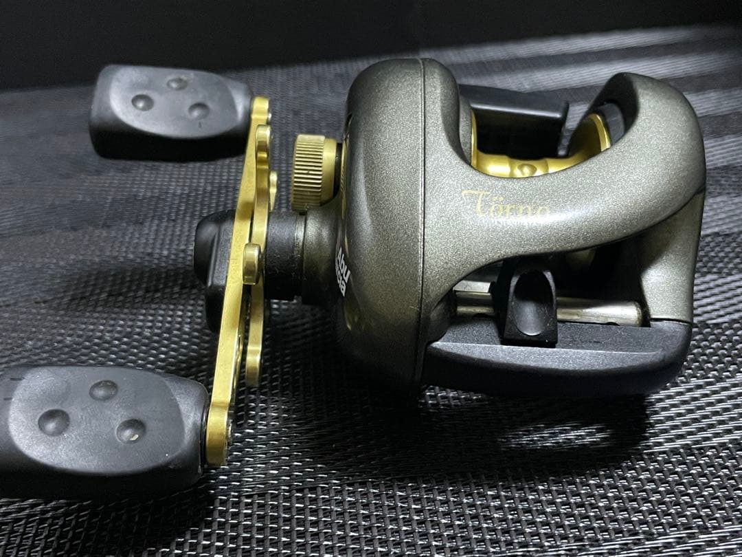 【美品】アブガルシア トルノ3006 HSI ベイトリール